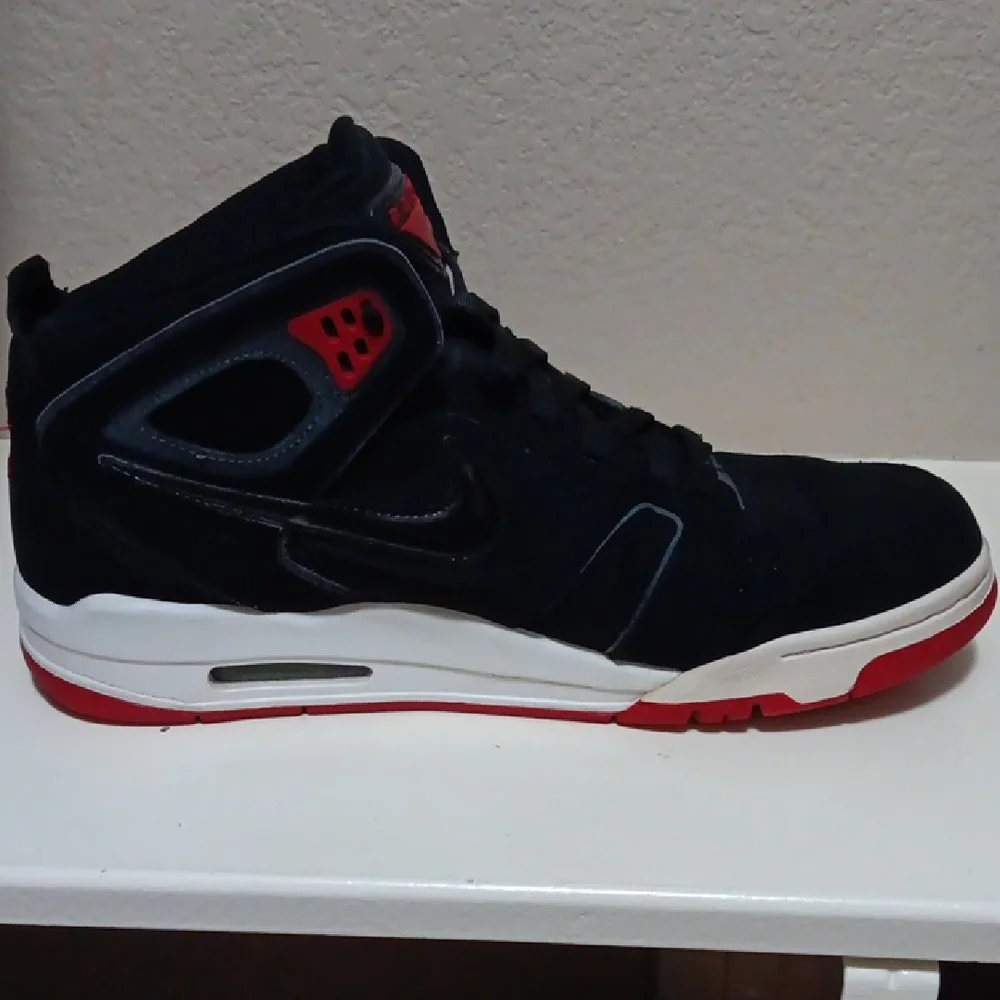 Nike Flight Falcon "Bred" - Picture 6 of 7